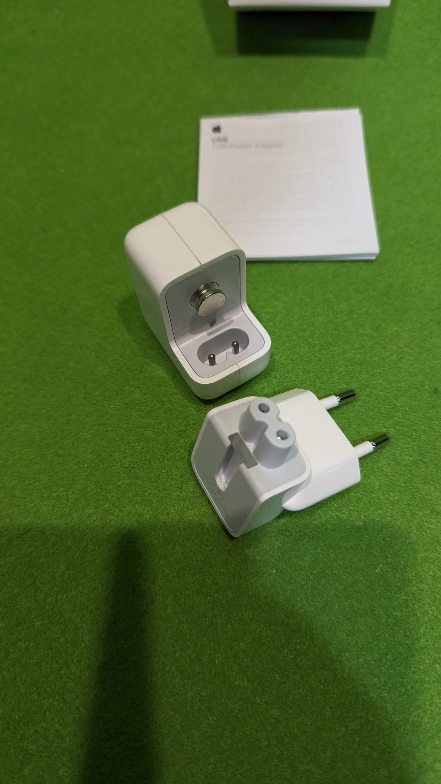 Apple Adaptador de Corriente USB de 12 W - Oportunexa