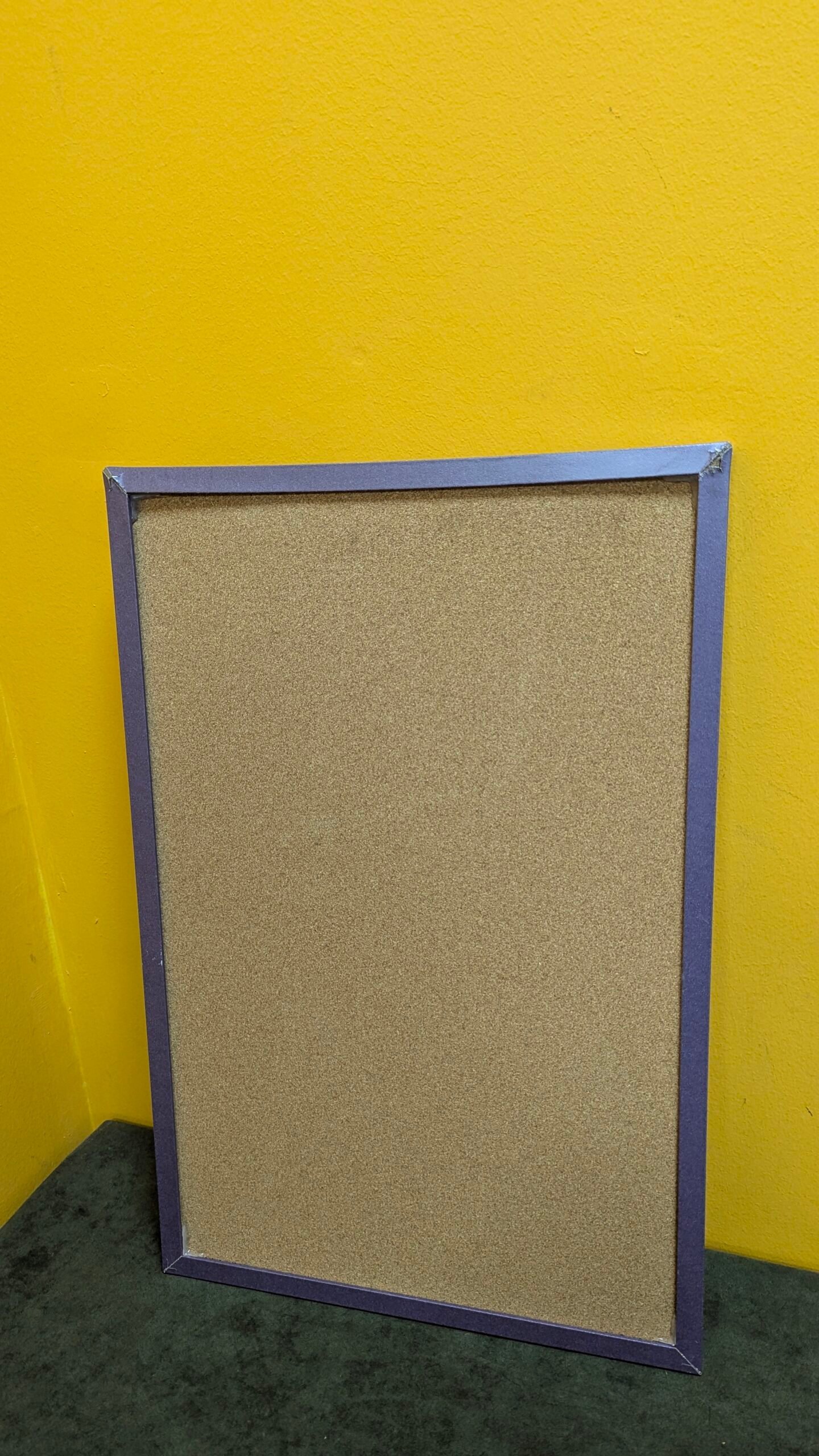 Bi-Office - Tablón de Anúncios de Corcho Violeta 60x40 cm - Oportunexa