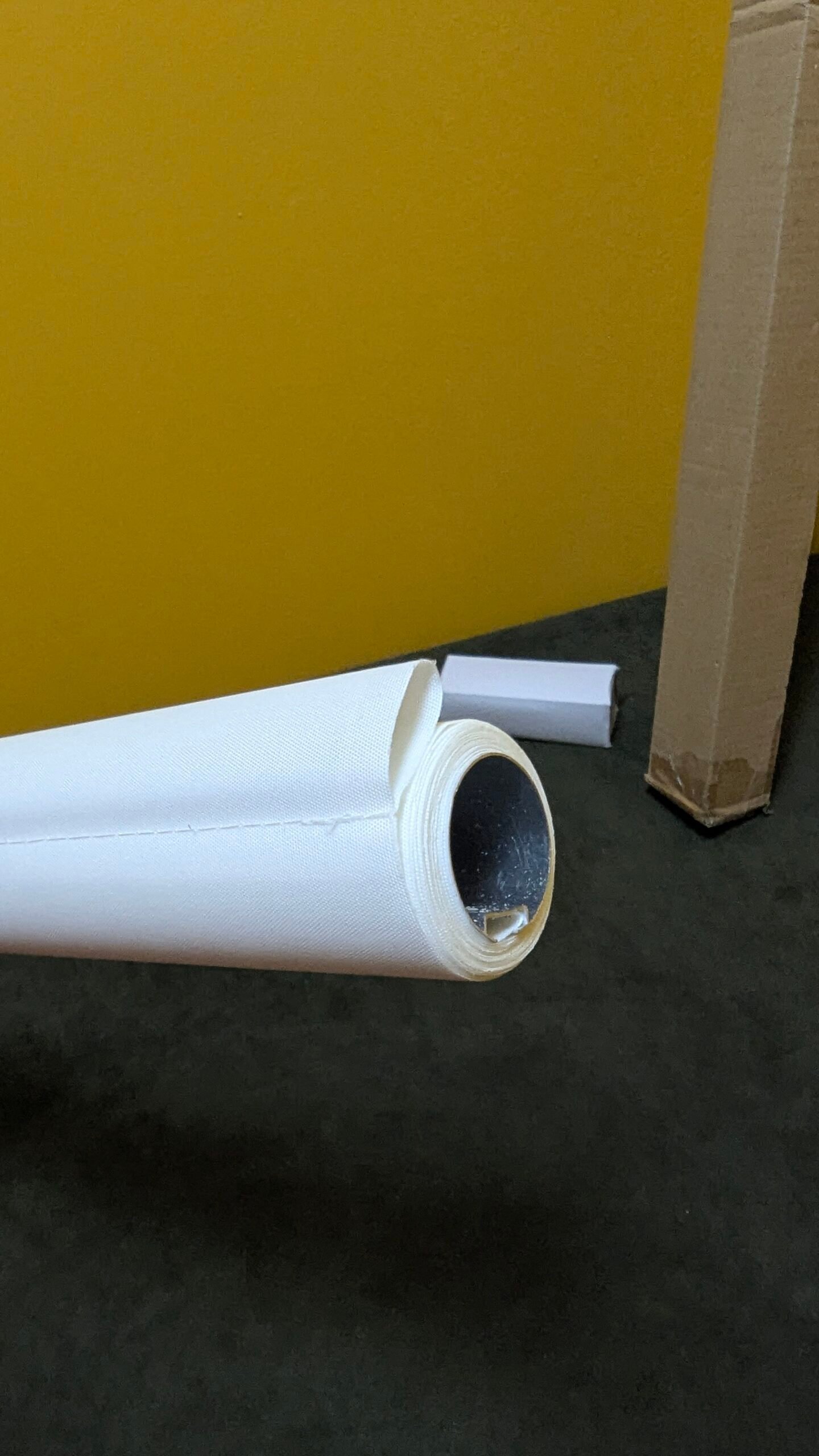 Blindecor Ara Estor enrollable Blanco Roto 90 x 175 cm - Oportunexa