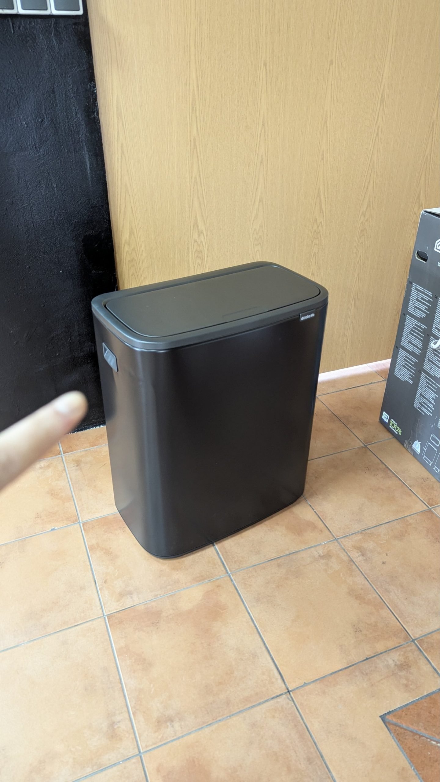 Brabantia Cubo de basura Negro mate 60L - Oportunexa