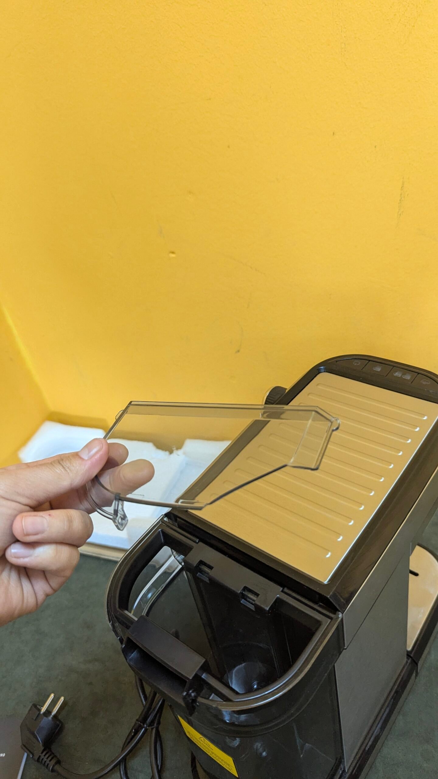 Cecotec Cafetera para Espressos y Cappuccino Cafelizzia 790 Steel Pro con tara - Oportunexa