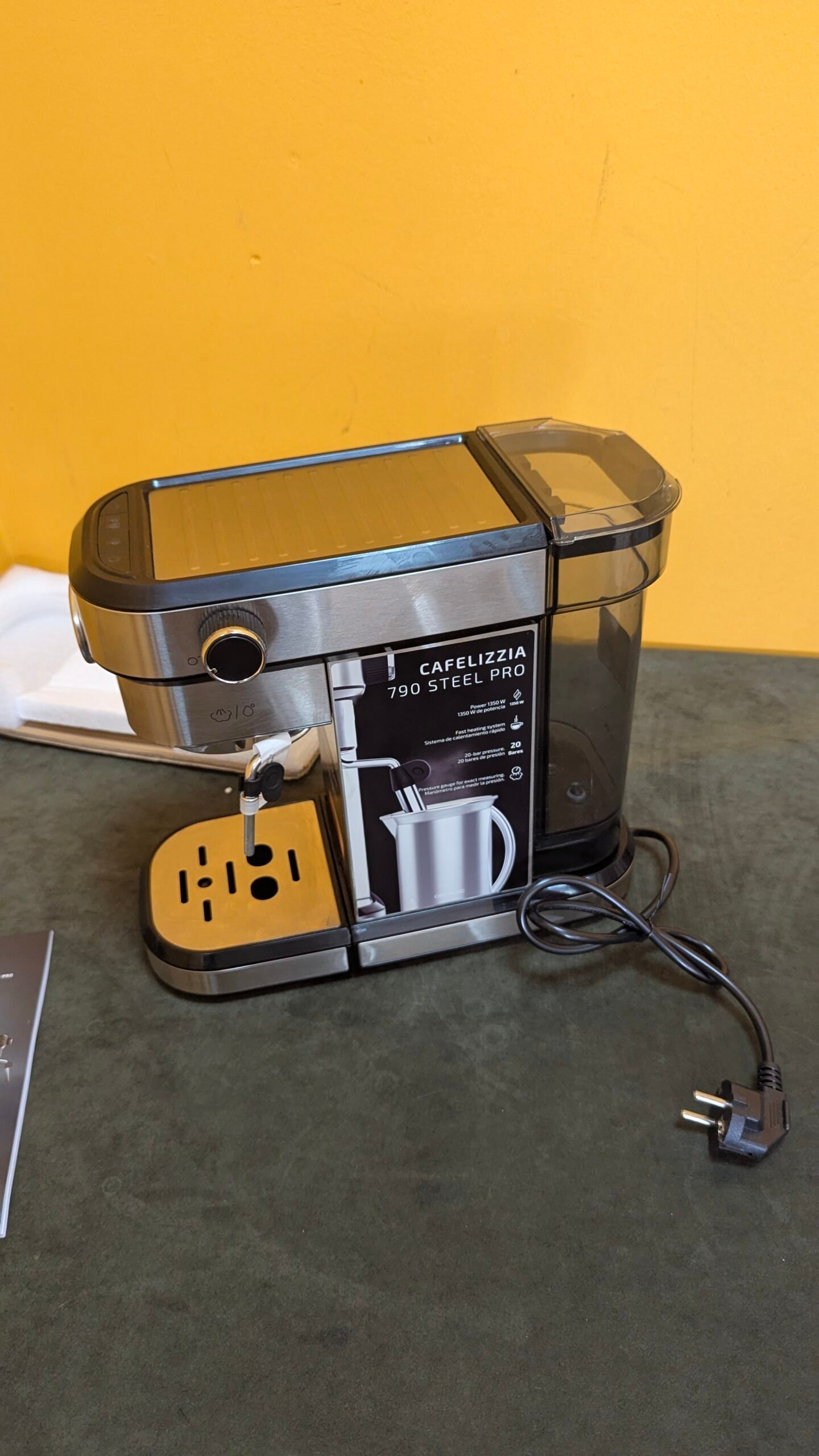 Cecotec Cafetera para Espressos y Cappuccino Cafelizzia 790 Steel Pro con tara - Oportunexa