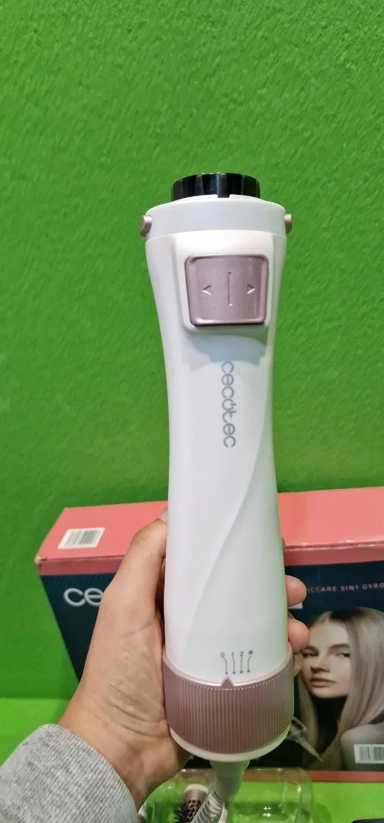 Cecotec Cepillo de Aire Bamba CeramicCare 5in1Gyro. 1000 W, 5 Cabezales intercambiables, Tecnología Iónica, 3 Temperaturas, 2 Velocidades - Oportunexa