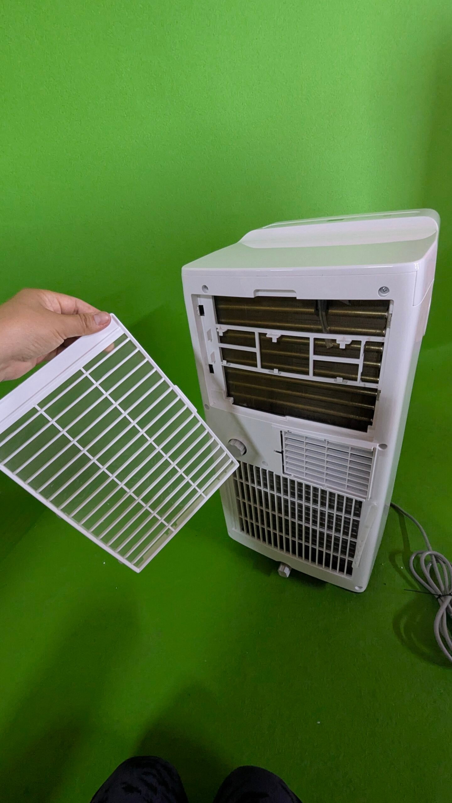 COMFEE' Aire acondicionado portátil 5000 BTU/h ámbar 6C - Oportunexa