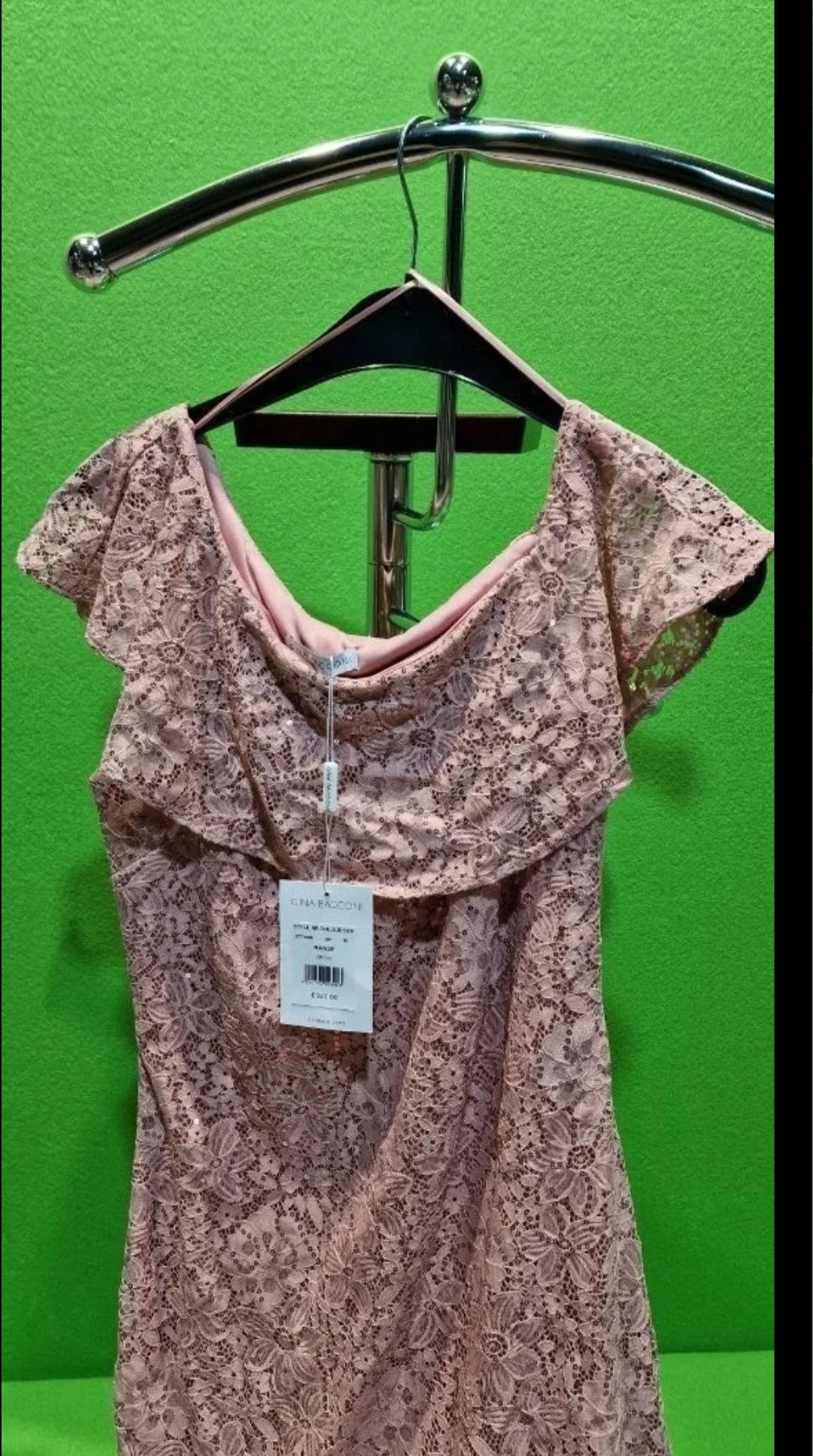 Gina Bacconi Vestido largo de encaje con lentejuelas Amara - Oportunexa