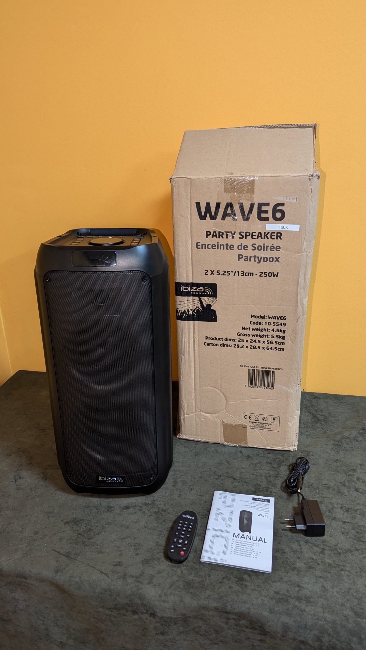 Ibiza - WAVE6 - Altavoz a pilas de 250W/2x5.25" - Oportunexa