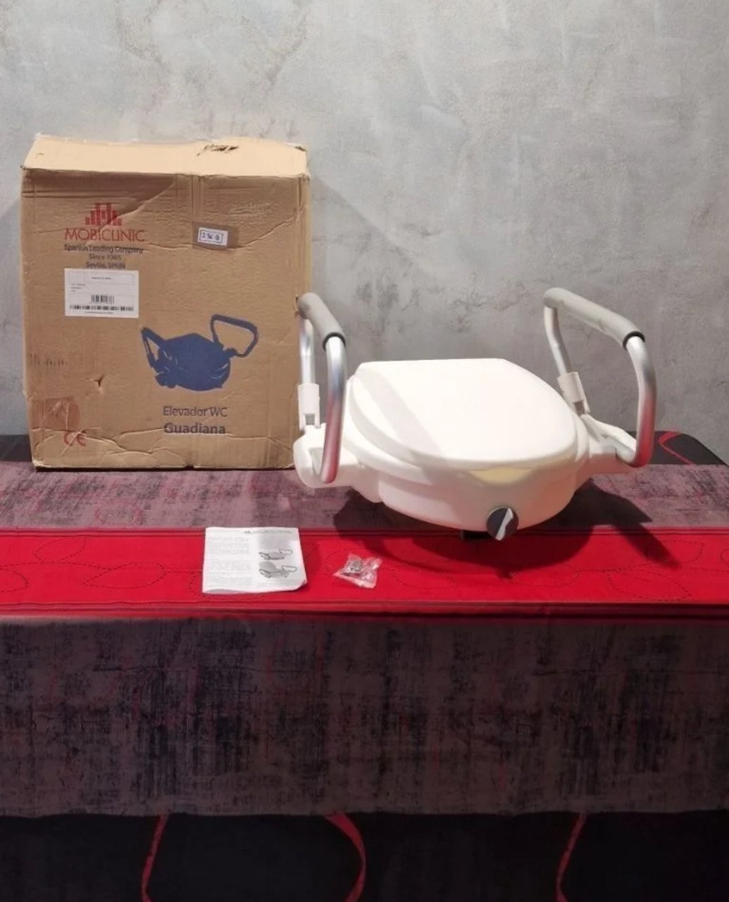Mobiclinic, Elevador WC para adultos con reposabrazos, Guadiana - Oportunexa