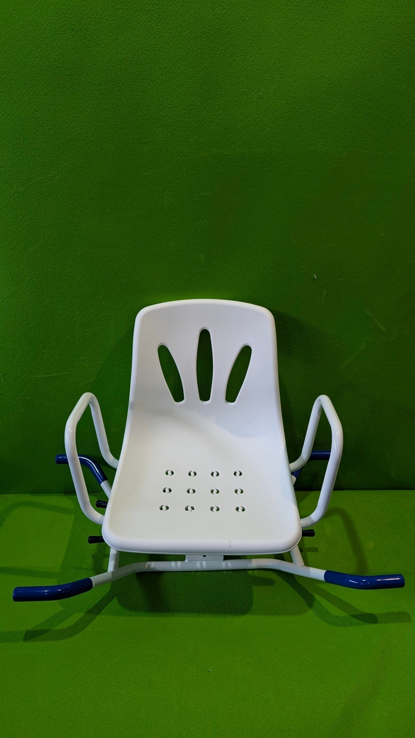 Mobiclinic Silla de baño giratoria Lago - Oportunexa