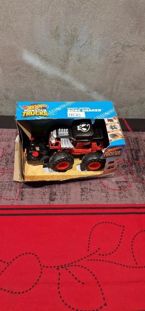 Mondo Motors Mondo -63679 Monster Trucks Bone Shaker - Oportunexa
