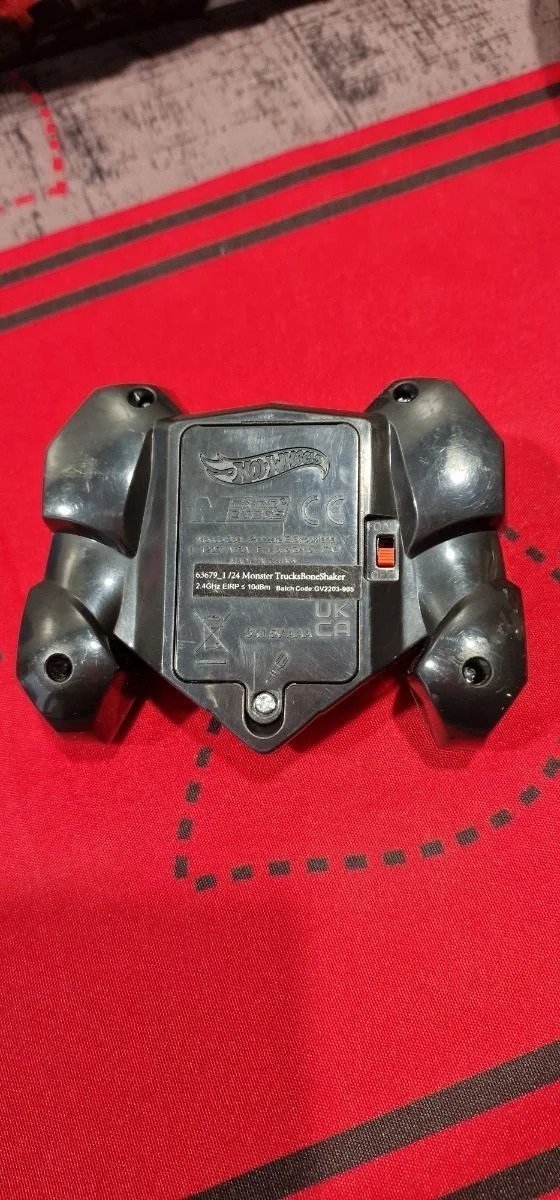 Mondo Motors Mondo -63679 Monster Trucks Bone Shaker - Oportunexa