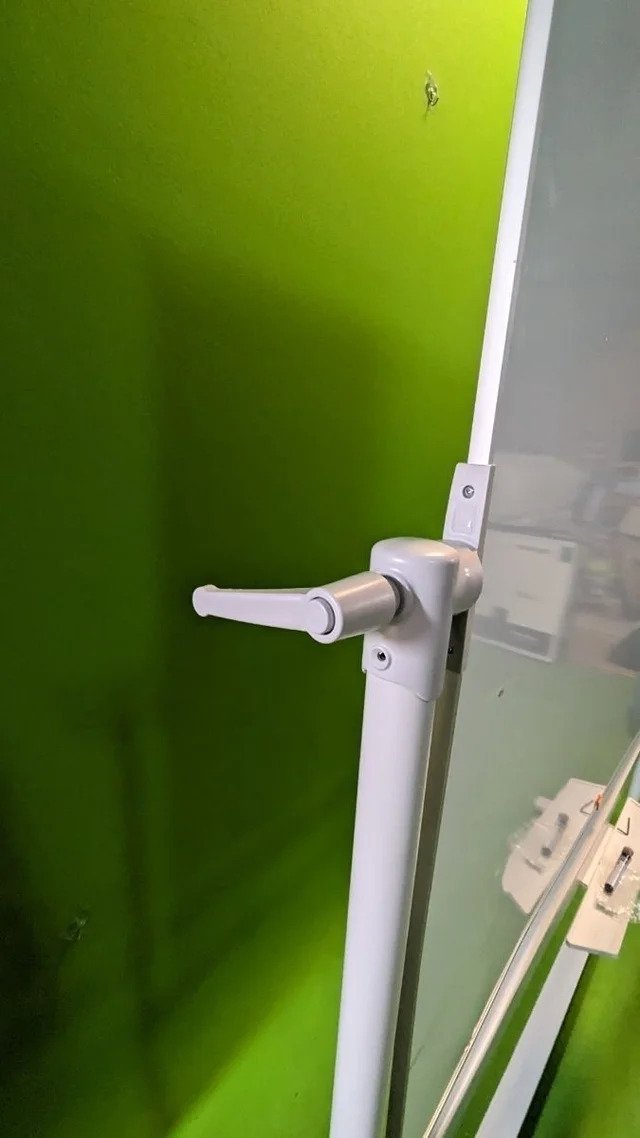 Nobo Pizarra Portátil con Ruedas y Rotación Horizontal - Oportunexa
