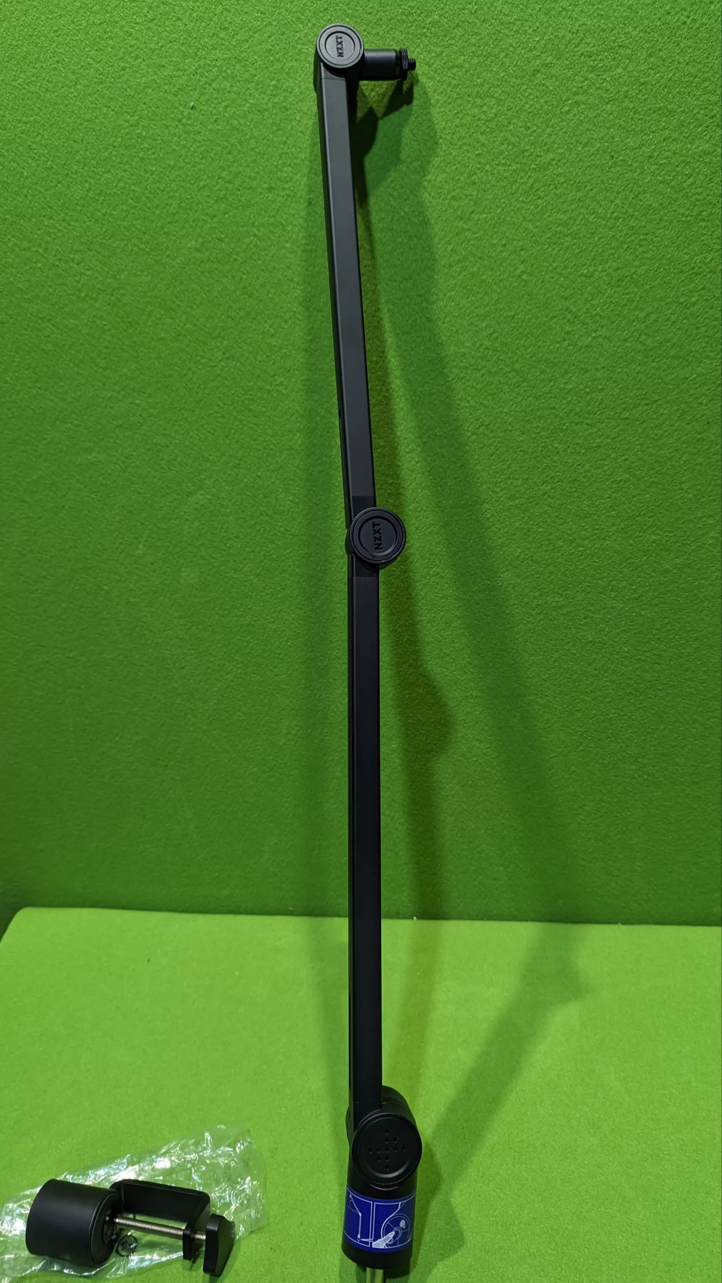 NZXT Boom Arm - Brazo articulado para micrófono - Oportunexa