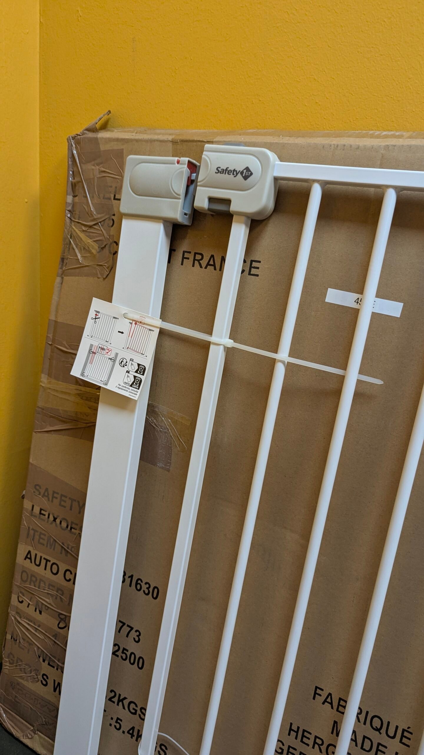 Safety 1st Wallfix Barrera de seguridad extensible para escaleras - Oportunexa