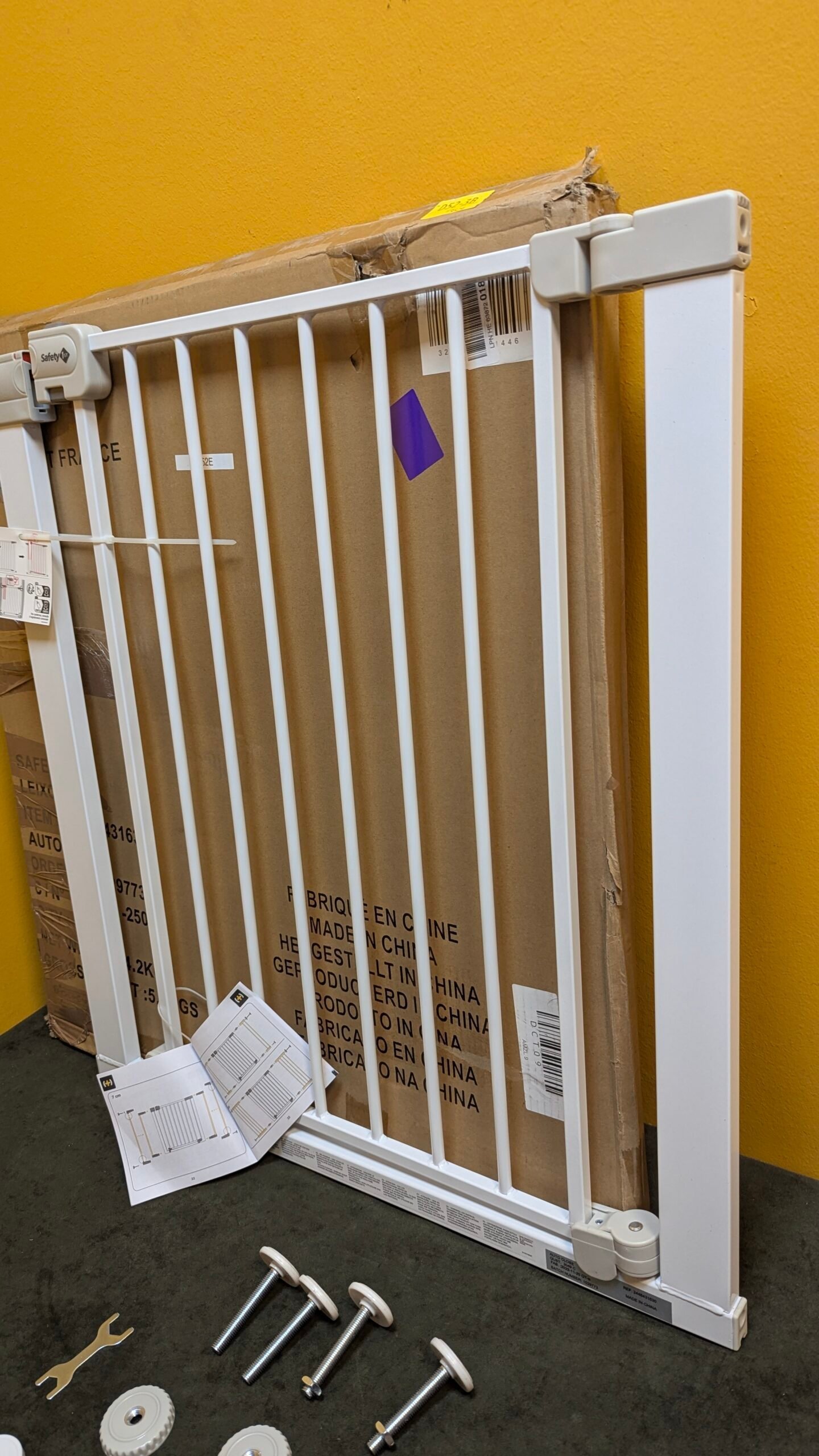 Safety 1st Wallfix Barrera de seguridad extensible para escaleras - Oportunexa