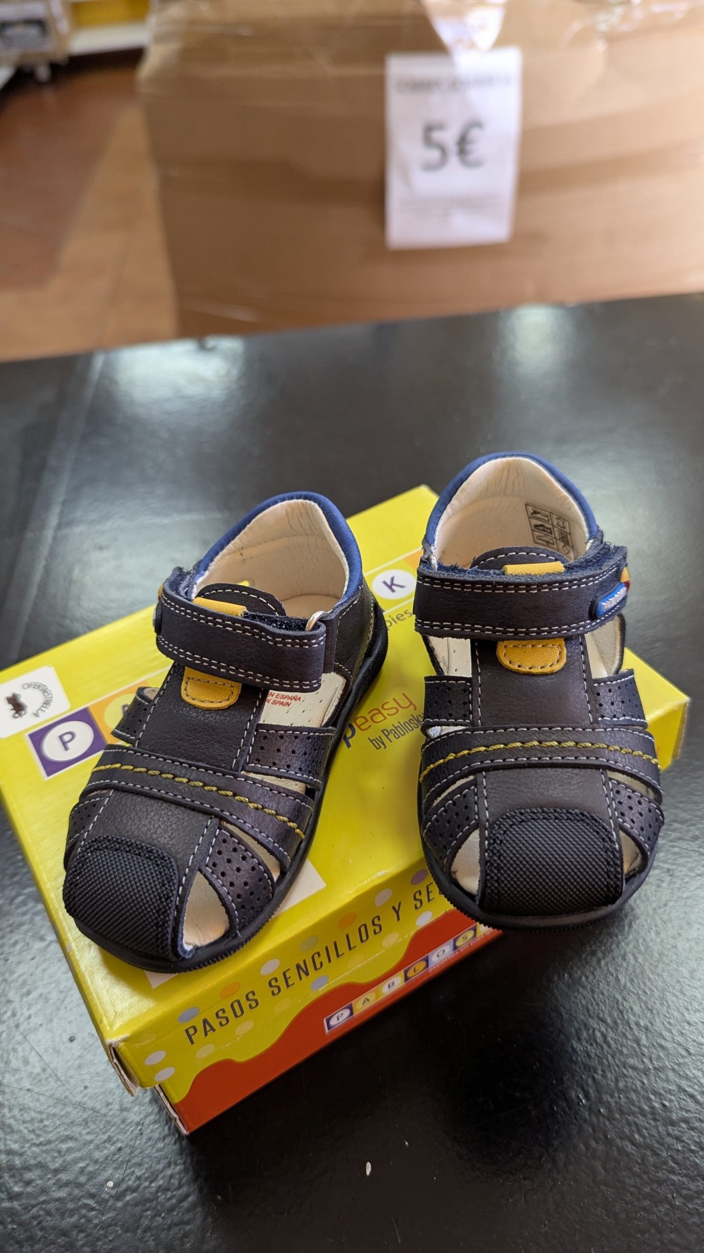 Sandalias de piel para niño de Pablosky talla 19 - Oportunexa