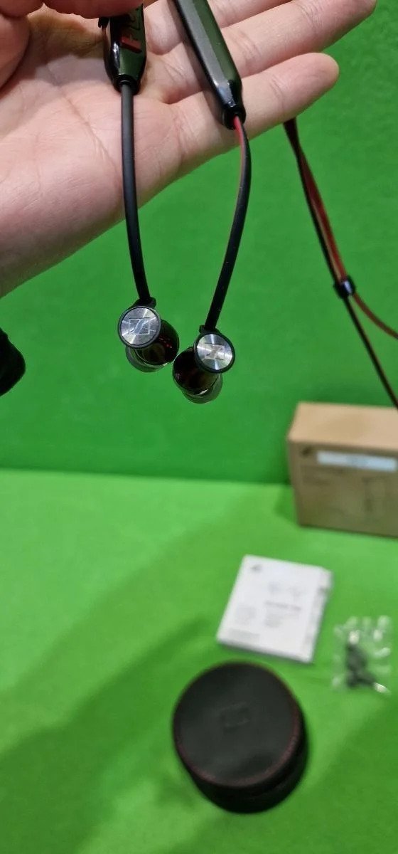 Sennheiser Momentum Free Auriculares - Oportunexa