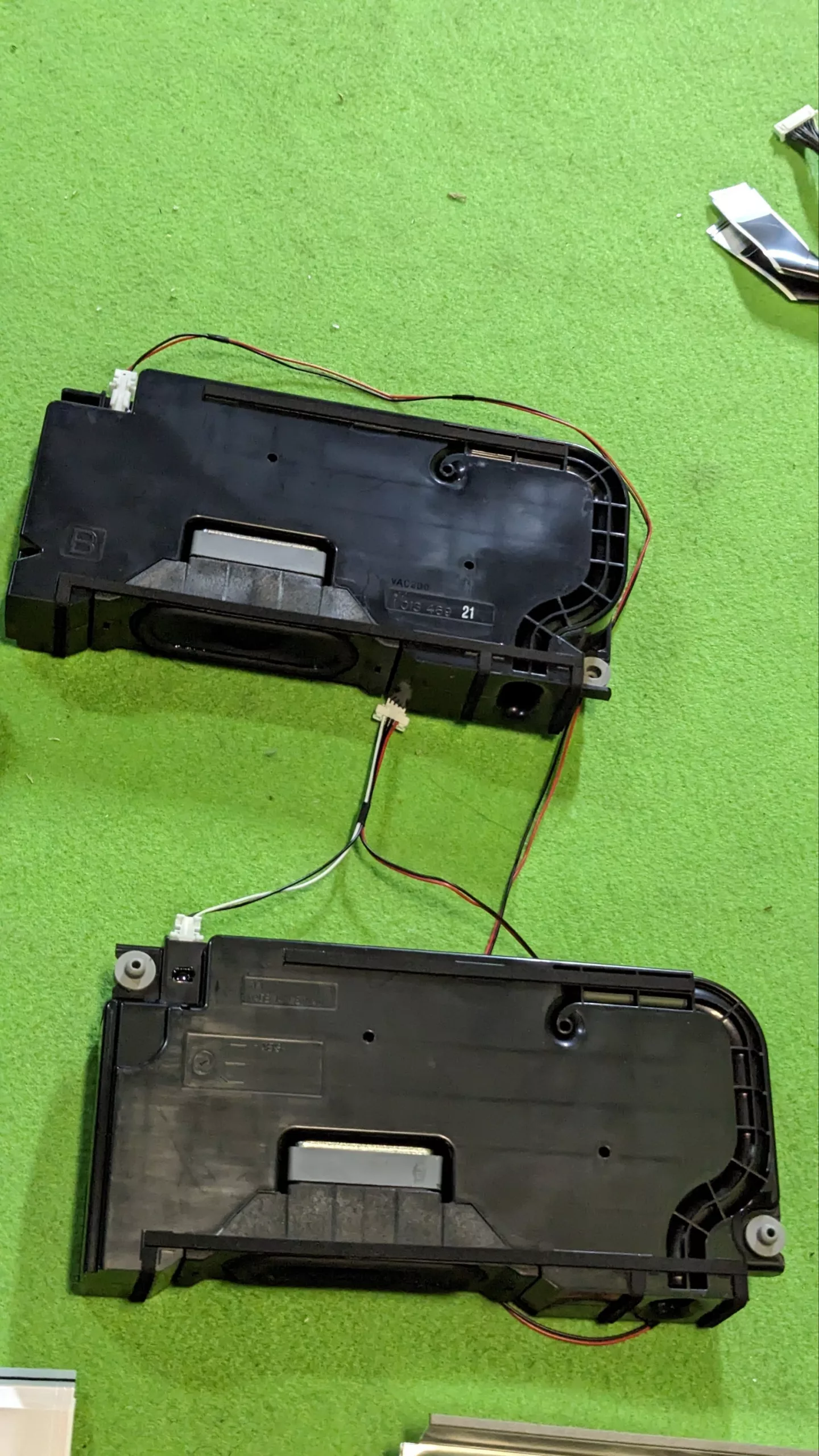 Sony BRAVIA 77 Pulgadas PLACA BASE - para repuestos o reparación - Oportunexa