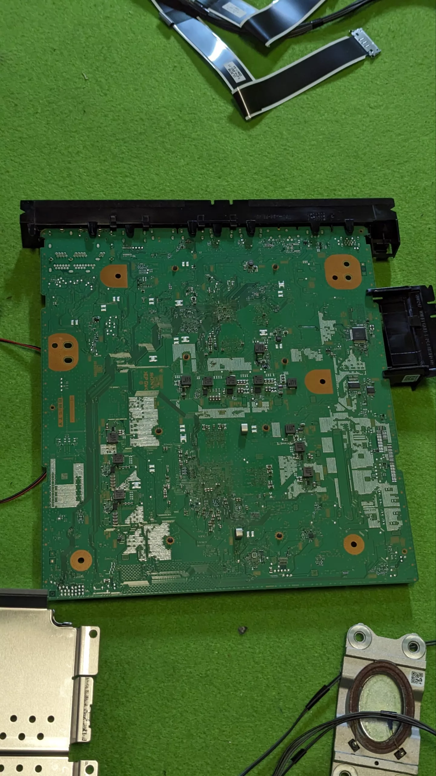 Sony BRAVIA 77 Pulgadas PLACA BASE - para repuestos o reparación - Oportunexa