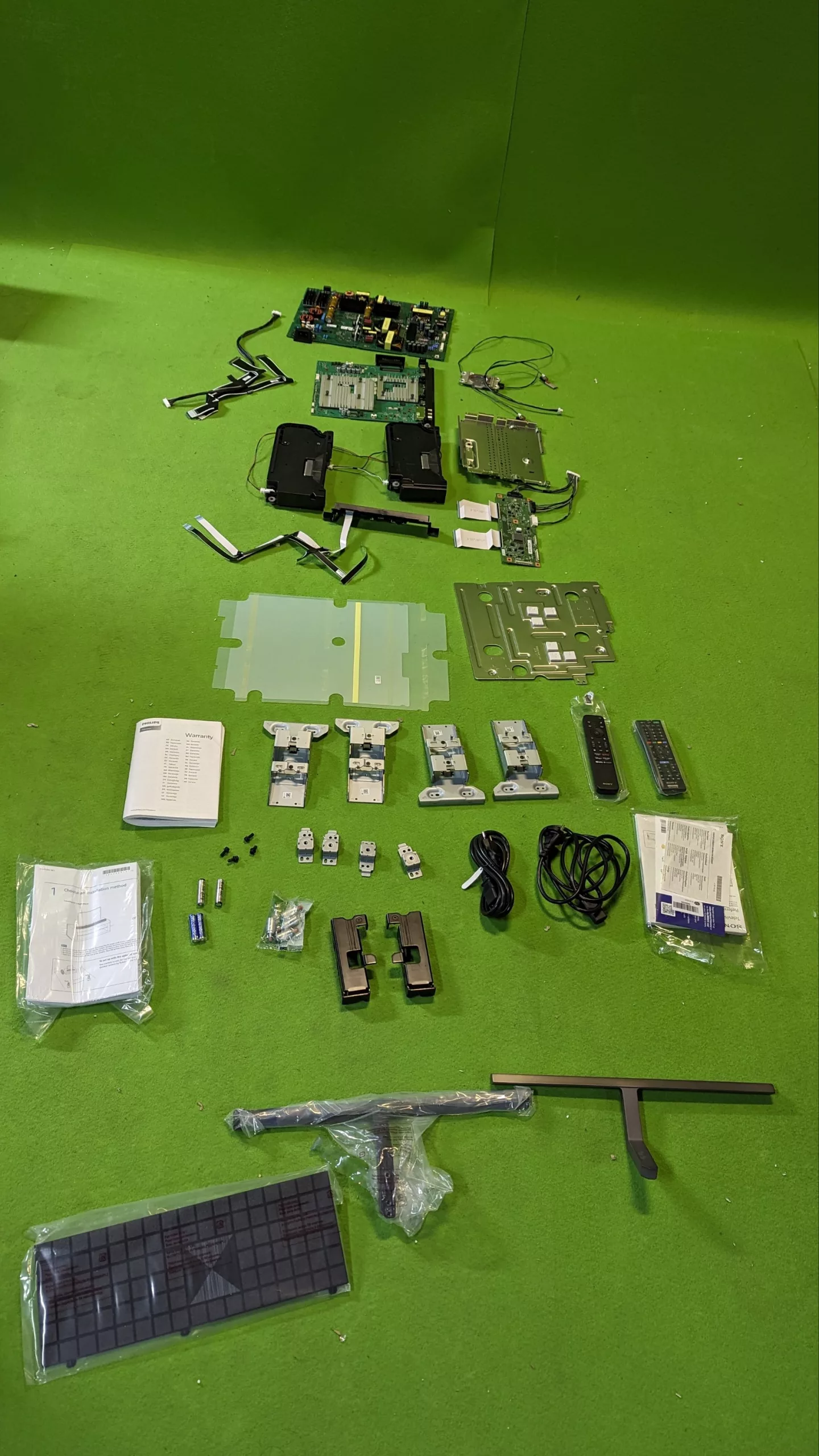 Sony BRAVIA 77 Pulgadas PLACA BASE - para repuestos o reparación - Oportunexa