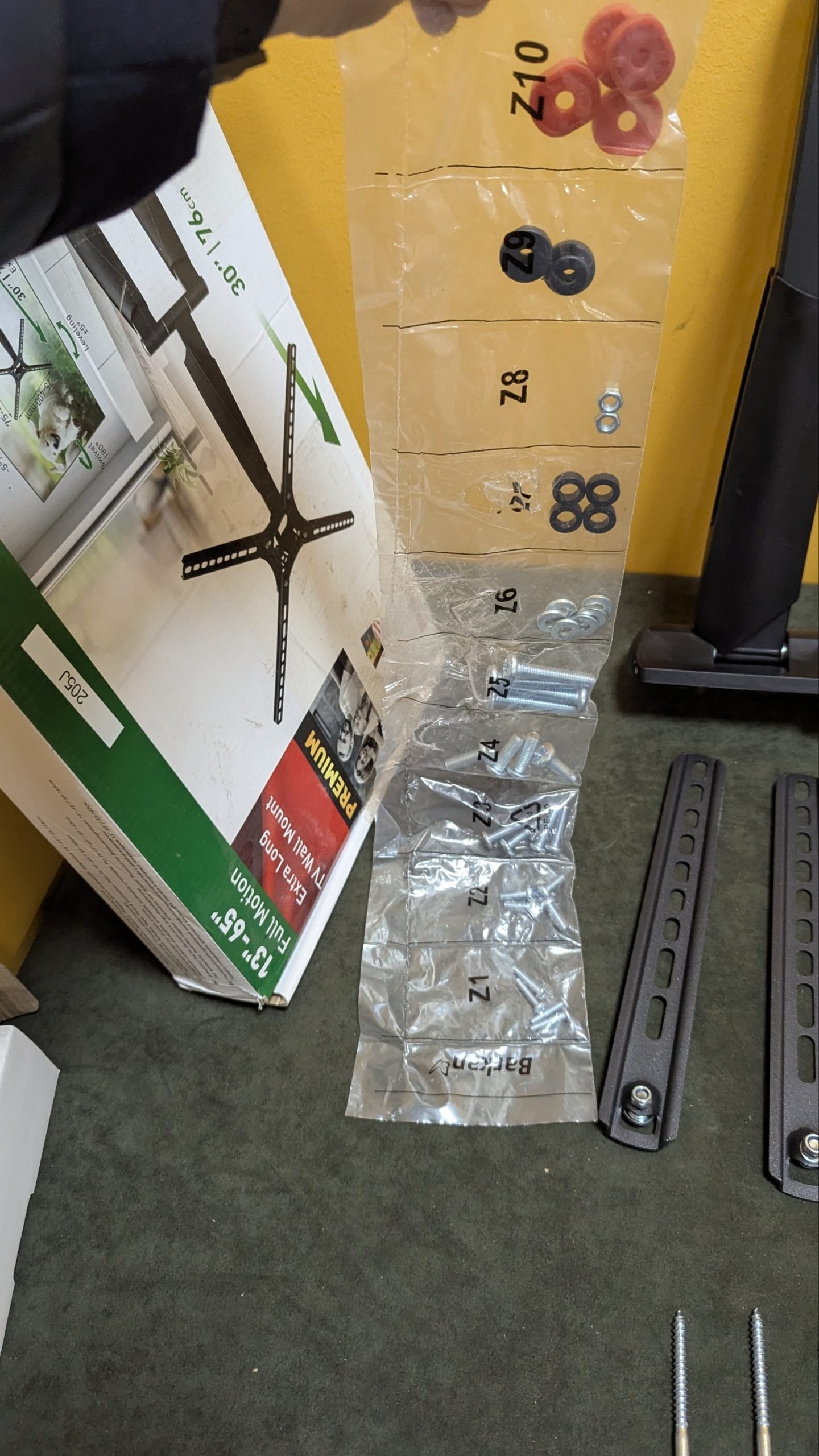 Soporte de pared para TV Barkan 13 a 65 pulgadas - Oportunexa
